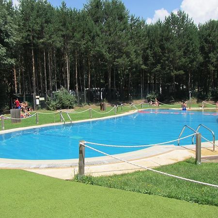 Camping Cobijo Vinuesa Kültér fotó